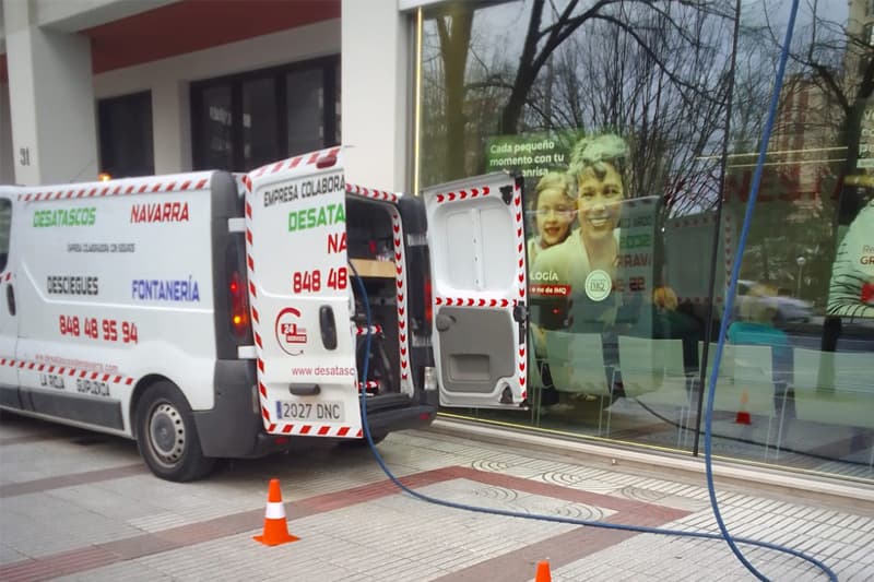 Desatasco rápido realizado en zona residencial