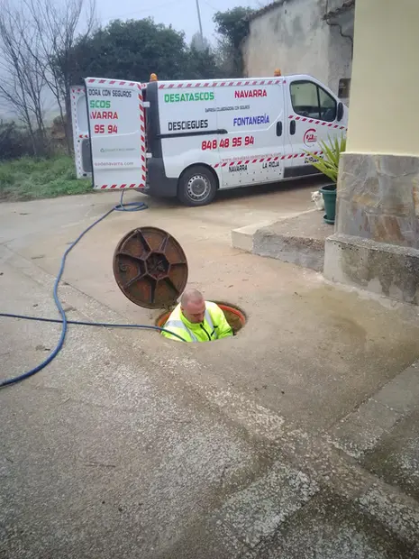pocero desatascos de navarra servicio 24h